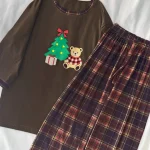 ست تیشرت قواره دار و شلوار پینترستی کد ۰۲۰۱۰۳۱