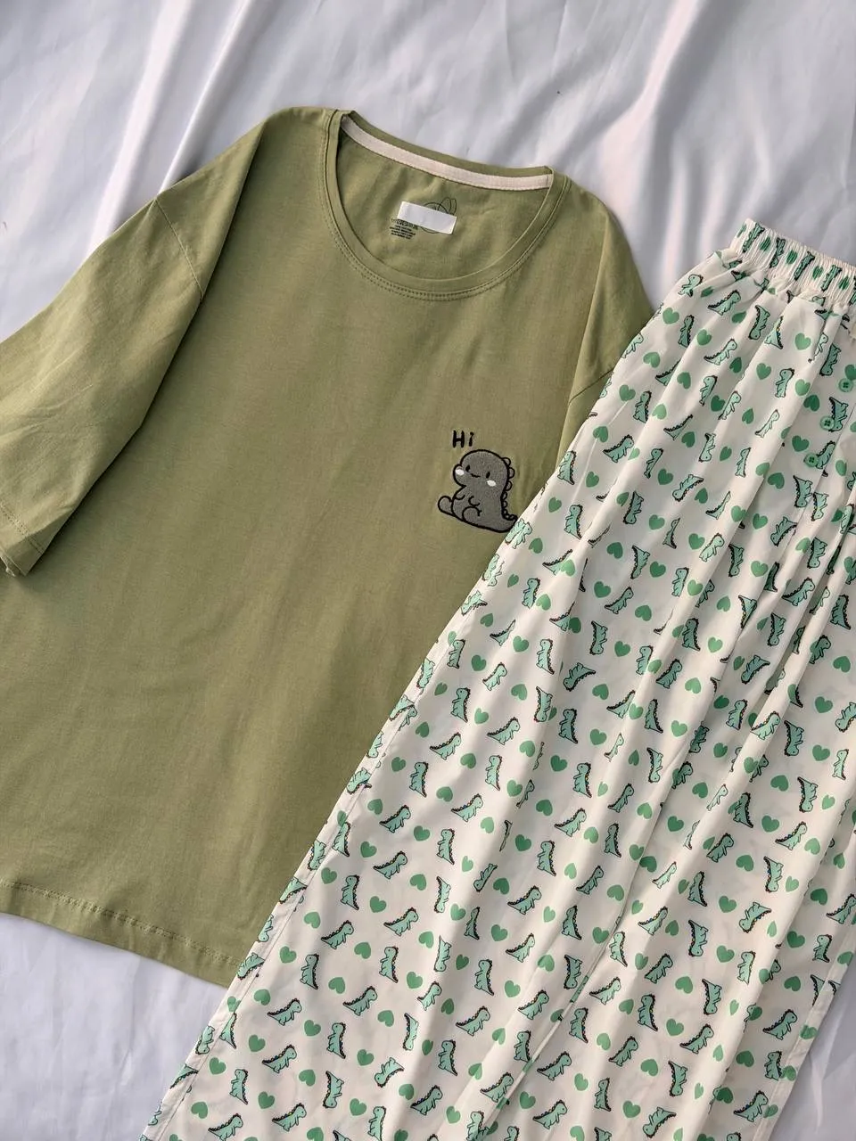 IMG_4186 ست تیشرت لانگ و شلوار پینترستی کد 030102 - تصویر 1