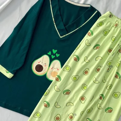 ست یقه هفت تیشرت لانگ‌و‌شلوار کد ۰۳۰۱۱۷