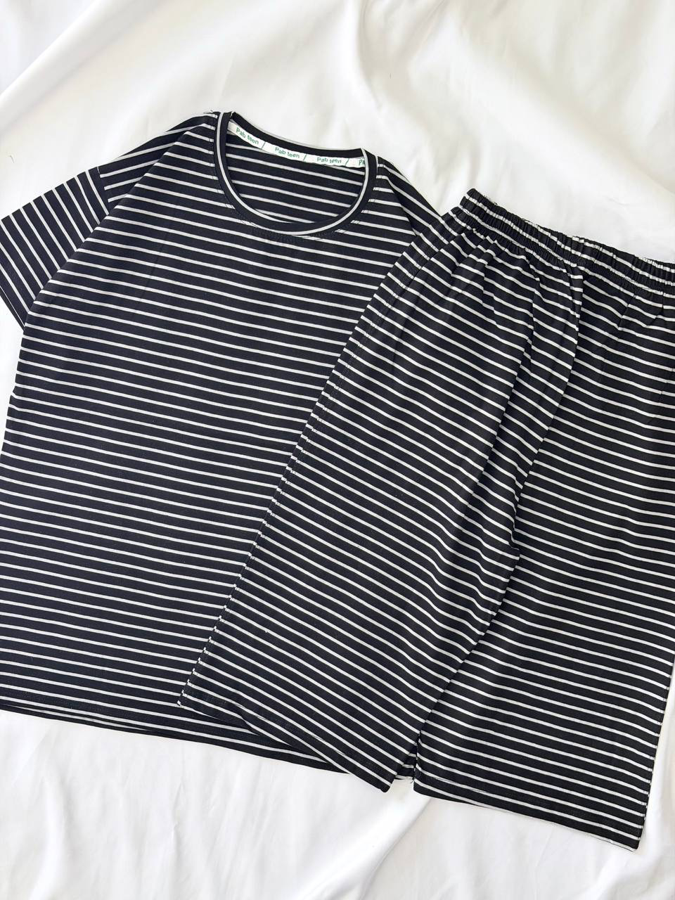 IMG_7347 ست تیشرت شلوارک راه راه کد ۰۳۰۱۳۷ - تصویر 1